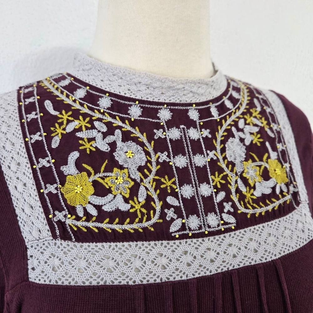Free People Cozy on Up embroidered peasant top berry wine red purple women large - Picture 7 of 9